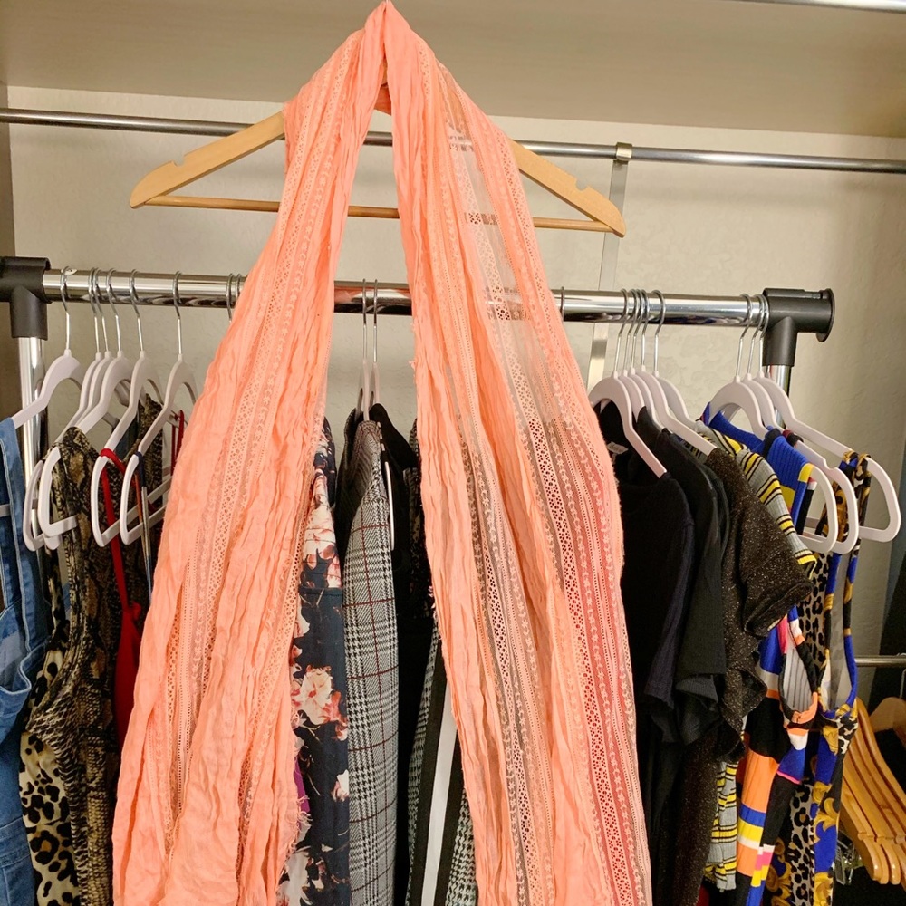 Beautiful Pink Floral Lace Scarf